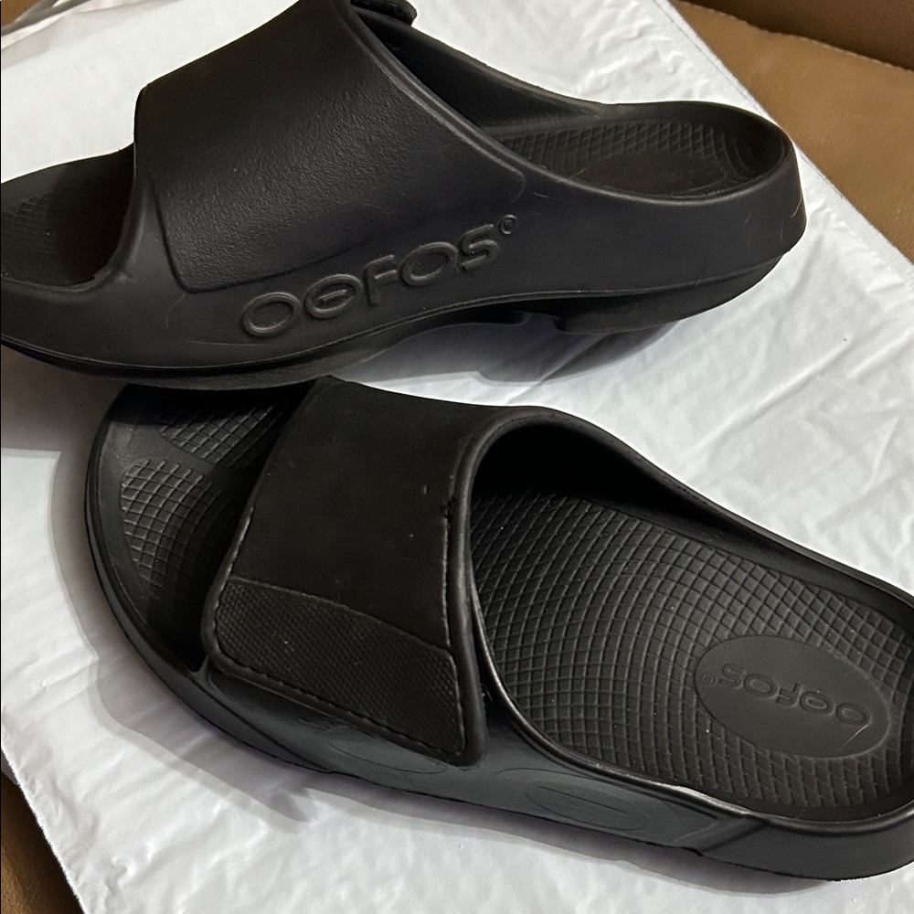 Oofos sandals